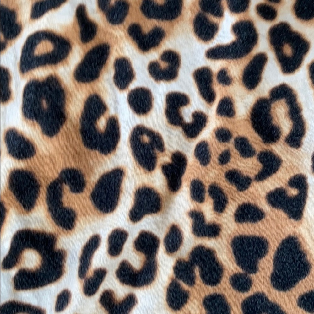 PINK Leopard Print t-shirt - Picture 2 of 4